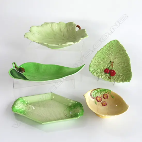 5 CARLTONWARE DISHES.