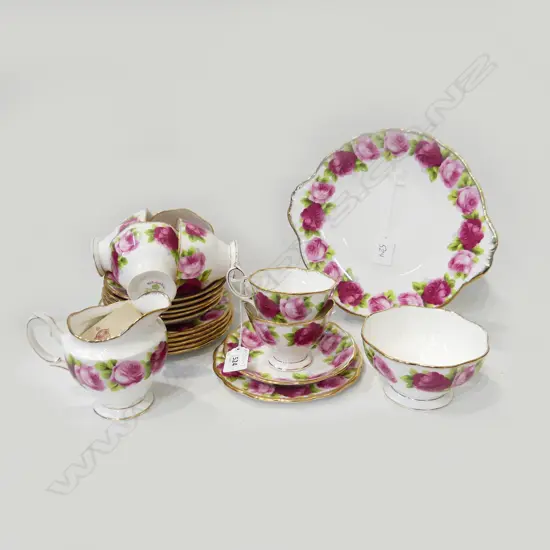 ROYAL ALBERT OLD ENGLISH ROSE 21 PC TEASET; CAKE PLATE, JUG & BOWL & 6 TRIOS