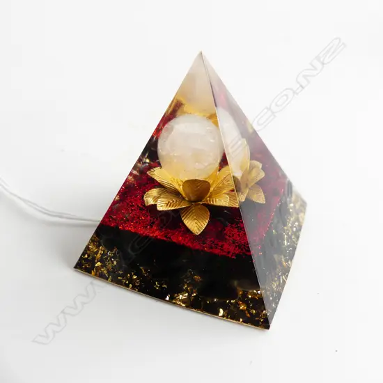 RESIN 'PYRAMID OF LIFE' H. 55mm