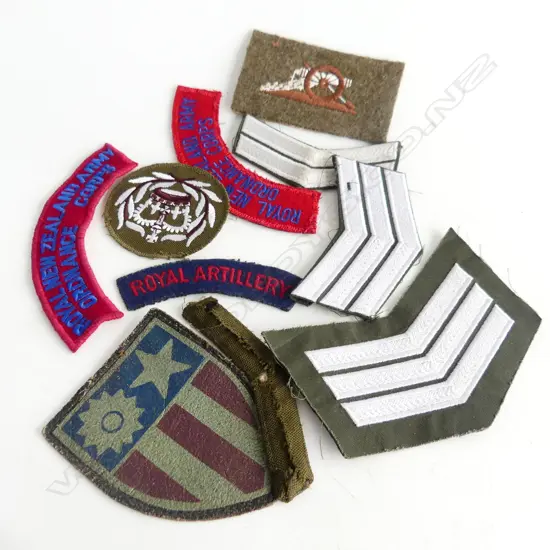 10 ARMY PATCHES