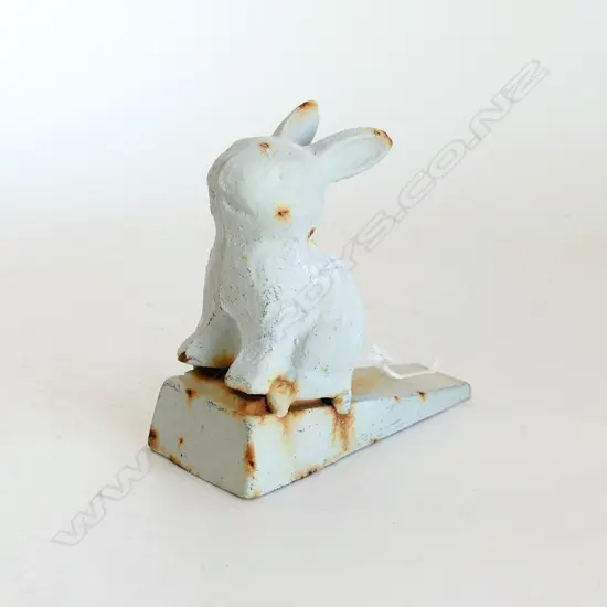 PAINTED CAST IRON RABBIT DOOR STOP H.110mm