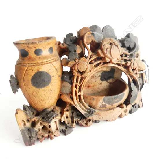 CHINESE CARVED SOAPSTONE INK & BRUSH SET W.205mm