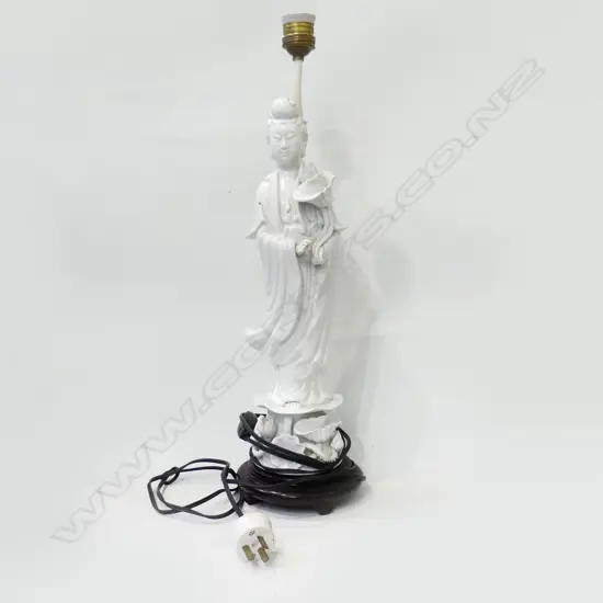 LG BLANC DE CHINE KWAN YIN ELECTRIC LAMP H. 540mm