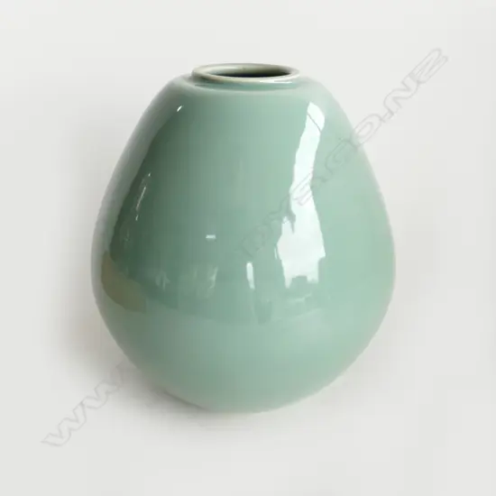 TALL CHINESE CELODON OVOID VASE H260MM