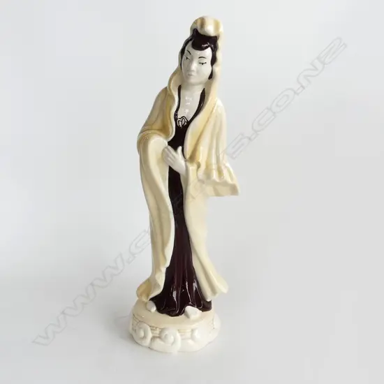 LG CERAMIC ORIENTAL LADY, C1960'S ? H. 480mm