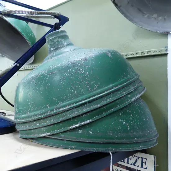12 GREEN PAINTED INDUSTRIAL LIGHT SHADES