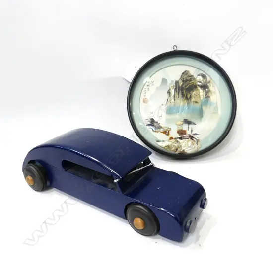 VINTAGE CAR MODEL & JAPANESE MOTHER of PEARL HANGING LANDSCAPE AF. D.210mm