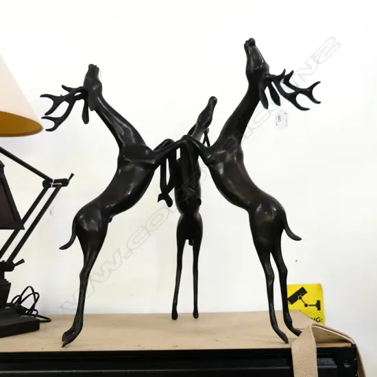 3 METAL STAG DEER BASE H.560mm
