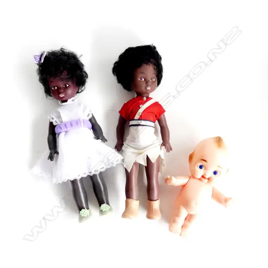 3 VINTAGE DOLLS, 1950'S KEWPIE DOLL (H. 180mm) & 2 1960'S FIJIAN DOLLS (H.290mm)
