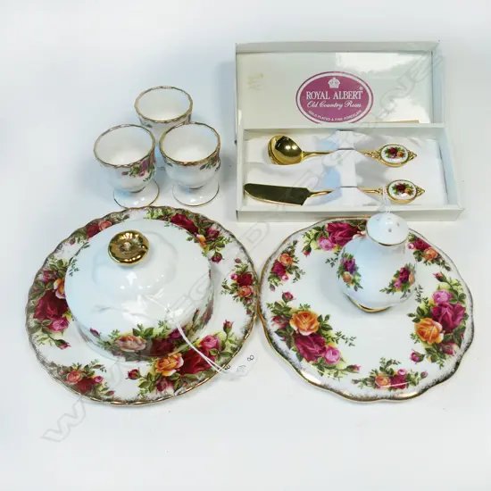 ROYAL ALBERT OCR: BUTTER DISH WITH COVER, 3 EGG CUPS, TEAPOT STAND, SALT SHAKER, BOXED SPOON & BUTTER KNIFE (8)