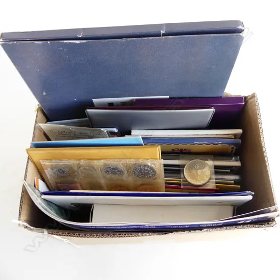 COINS AND NOTES. ASORTED UNCIRCULATED NZ & FOREIGN