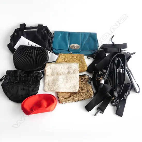 BIN OF ASSORTED PURSES/BAGS/SHOULDER STRAPS