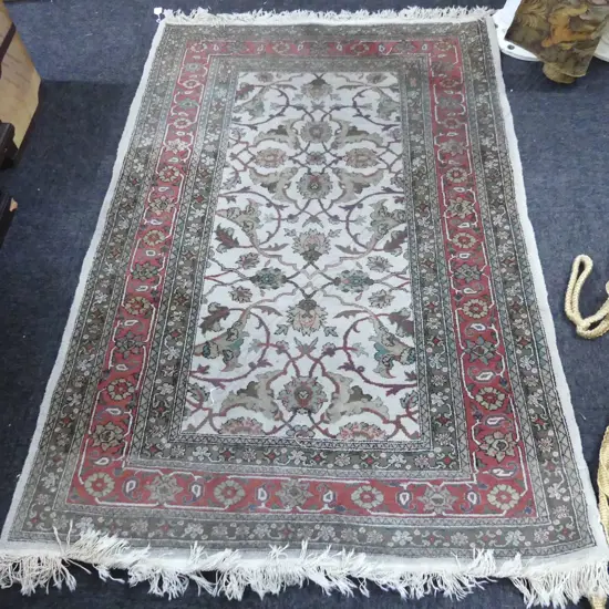 HAND KNOTTED WOOL PILE HEREKE RUG 1550x1090mm w. 1989 CERT $2750