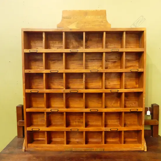 PIGEON HOLES   950 x 840mm