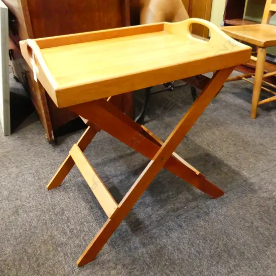 WOODEN TRAY 500x400mm w. FOLDING STAND