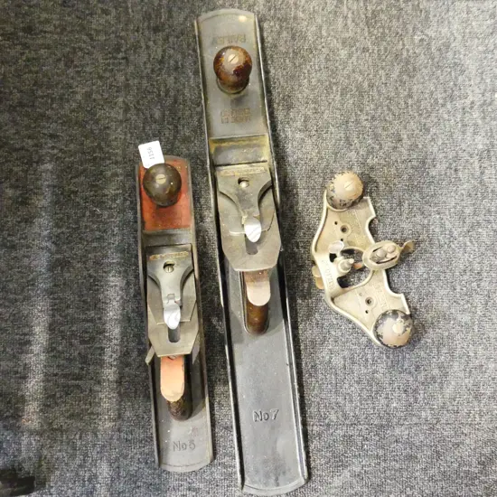 3 STANLEY PLANES; No.5 & 7 L.355 / 560mm + No. 71 W.195mm
