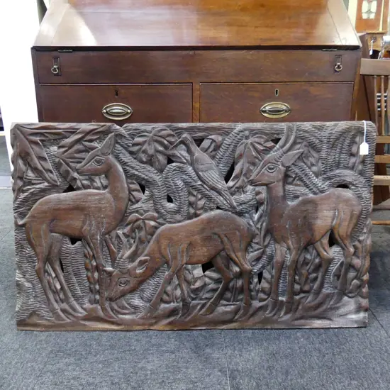 LG CARVED WOODEN PANEL w. 3 ANTELOPE DEER 640x1090mm