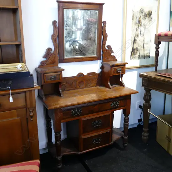 EDWARDIAN DRESSING TABLE - NEEDS REFINISHING 1015x405x1700mm