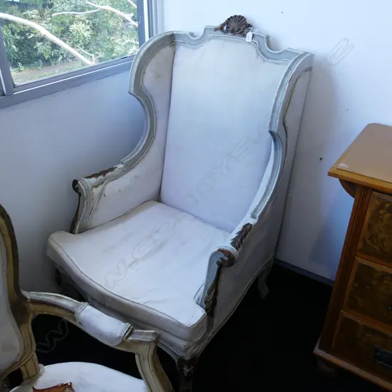 WHITE FRENCH STYLE WING BACK ARMCHAIR 810X840x1200mm