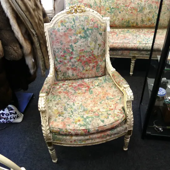 VINTAGE FRENCH UPHOLSTERED BERGERE / ARMCHAIR