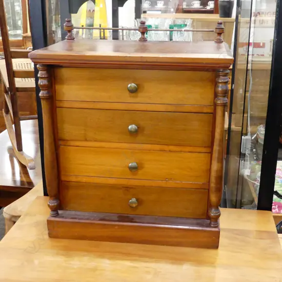 VICTORIAN STYLE APPRENTICE CHEST 385x215x470mm