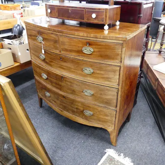 GEORGIAN MAHOGANY BOW FRONT CHEST OF DRAWERS 1050x510x1040mm