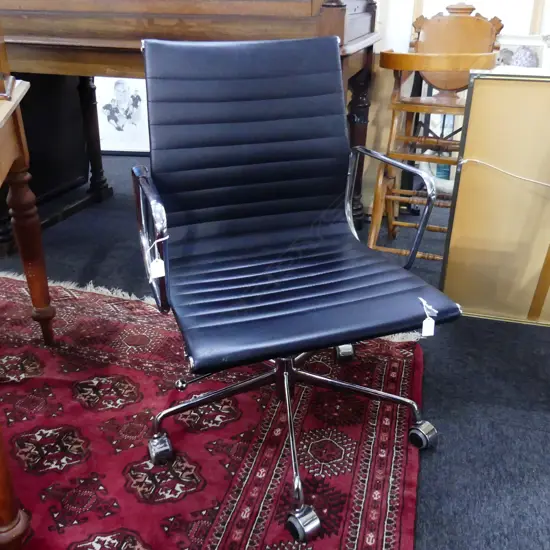 CONTEMPORARY BLACK EAMES STYLE OFFICE CHAIR