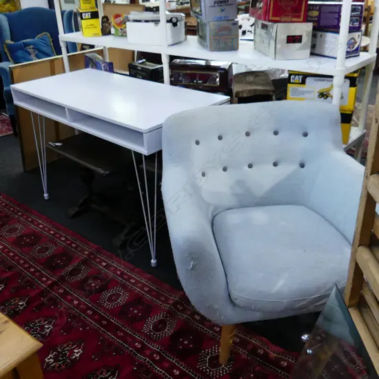 MODERN WHITE DESK 1200x550mm & CHAIR A.F cat scratched