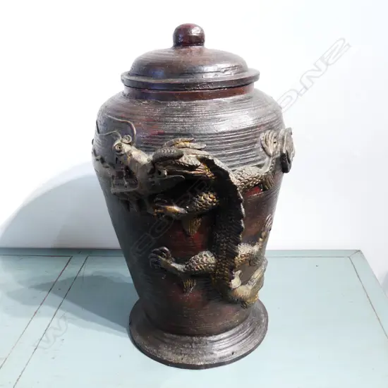 LG BAMBOO (?) LIDDED BASKET WITH GOLD DRAGON DESIGNS H. 460mm