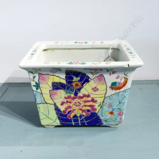 ORIENTAL PLANTER (CRACKED) 230x160x170mm