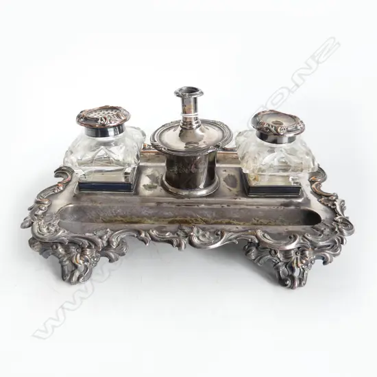 VICTORIAN SILVER OVER COPPER DESK SET W.270mm