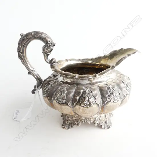 S/SILVER GEO CREAM JUG 173GRMS