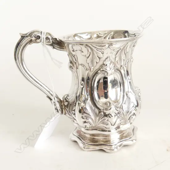 VICTORIAN SILVER FANCY MUG 132gms