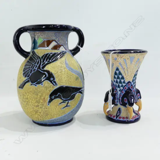 2 AMPHORA VASES BLACK CROW DESIGN H210MM &150MM