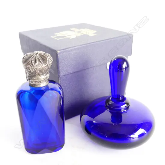 2 BRISTOL BLUE GLASS PCS, BOXED INK BOTTLE (H.60mm) & PERFUME BOTTLE (H.75mm)