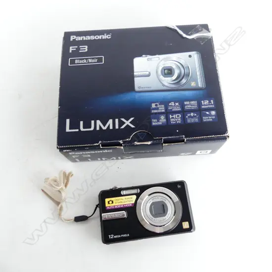 PANASONIC LUMIX 12 MEGAPIXEL OPTICAL ZOOM  CAMERA, IN BOX