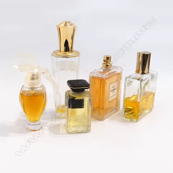 5 VINTAGE GLASS PERFUME BOTTLES
