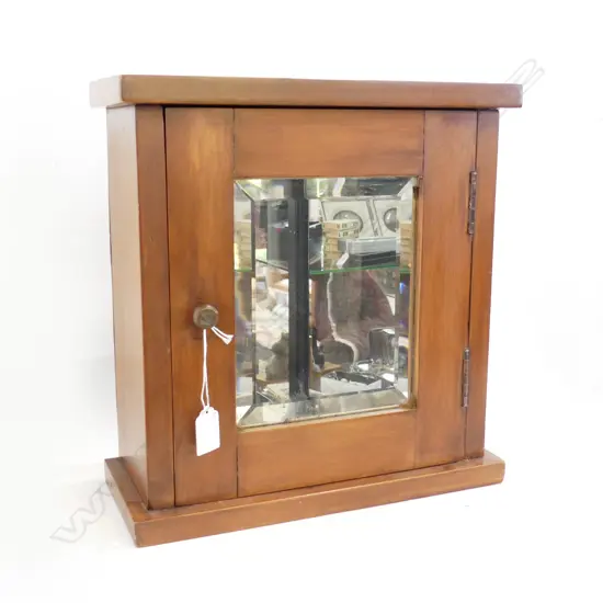 WOODEN CABINET w. MIRRORED DOOR 330x140x350mm