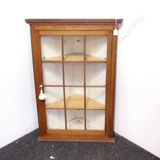 VINTAGE OAK GLASS FRONTED HANGING CORNER CABINET H860MM D300MM