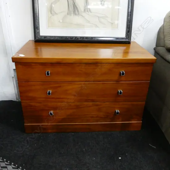 WOODEN DRAWERS 900x450x600mm