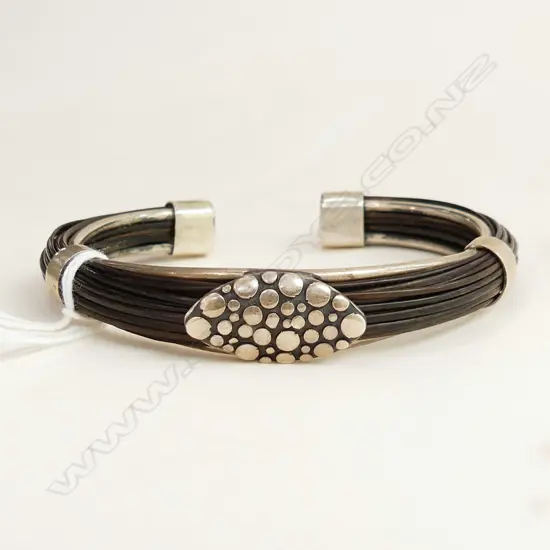 AFRICAN SILVER & NATURAL FIBRE BANGLE
