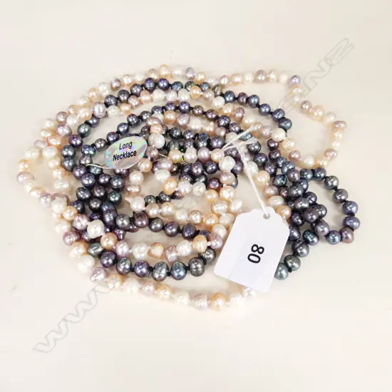 2 LONG PEARL NECKLACES L.1100mm