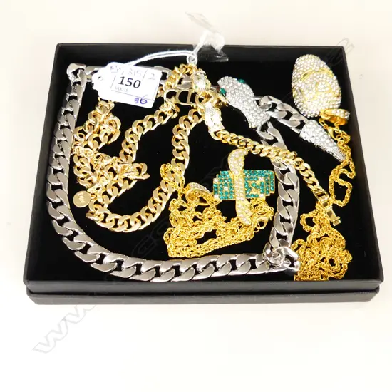 6 COSTUME FASHION JEWELLERY CHAINS