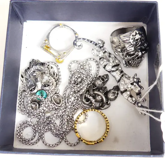 6 PCES COSTUME FASHION JEWELLERY