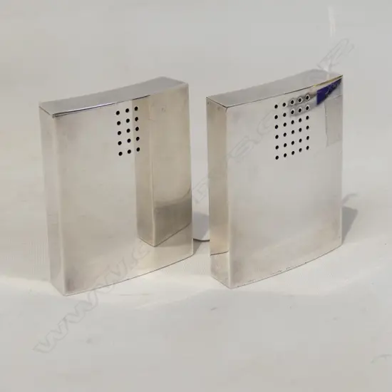 MODERNIST FRENCH SILVER PLATE SALT & PEPPER H.70mm