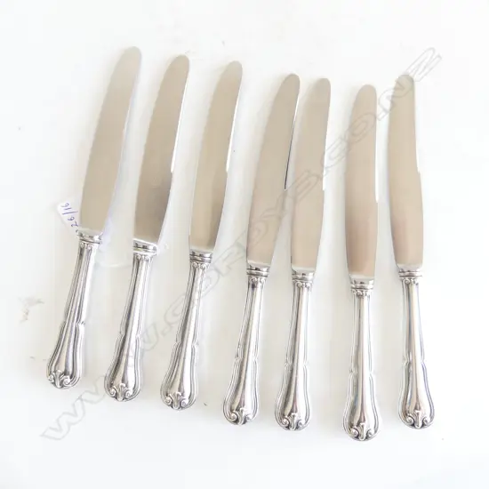 EIGHT ITALIAN 800 STERLING SILVER KNIVES WITH STAINLESS BLADES HALLMARKED & STAMPED 800 L. 204MM