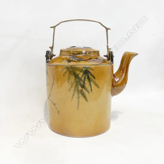 LARGE VINTAGE CHINESE TEA POT PAINTED BAMBOO DECORATION WITH BRASS HANDLE 200 x 300mm (includes handle)