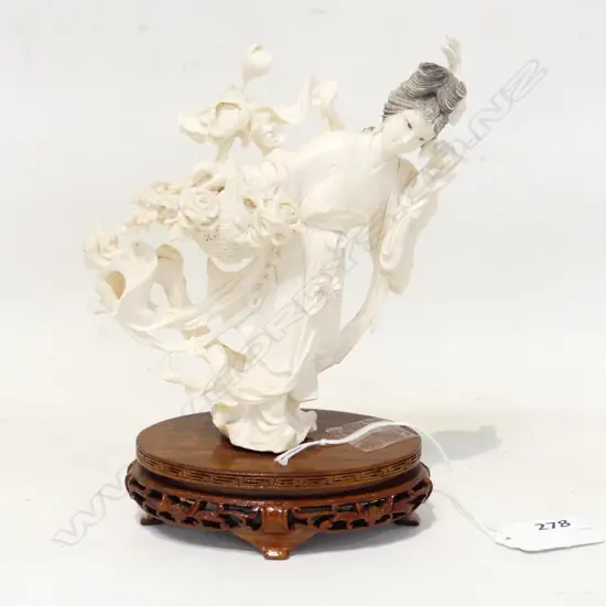 IVORY JAPANESE GEISHA GIRL ON WOODEN STAND