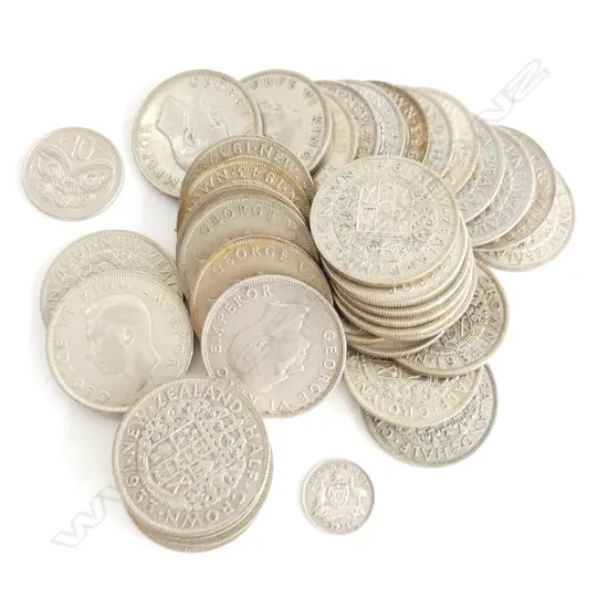 BAG OF NZ HALF CROWNS: 11 x 1933 TO 1935 + 24 LATER ETC