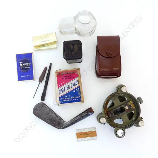 BOX OF COLLECTABLES – USA AIRCRAFT CARDS, SURVEYORS LEVEL FITTING, STANLEY RULE, BIRD FEEDER, TIN ETC